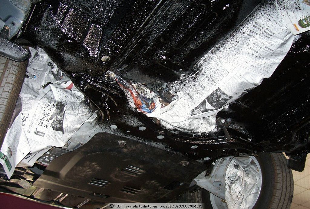 金科汽车底盘装甲防腐漆施