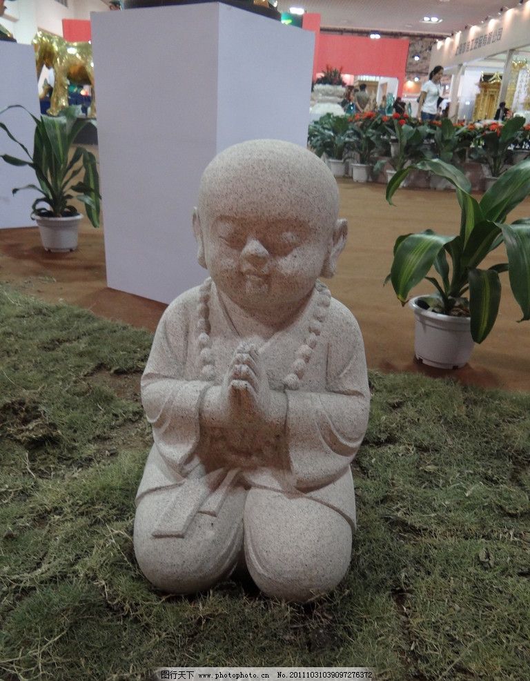 小沙弥 雕塑 瓷器 陶瓷 观音 观音菩萨 千手观音 送子观音 佛像雕刻 高清佛像 宗教 石刻 小和尚 弥勒佛 禅 佛像 佛 念禅 打坐 卧佛 站佛 佛教 禅宗 石雕 铜雕 铜雕龙 龙 牡丹 花瓶 祥云 天王 四大天王 水晶灯 莲花灯 莲花 花 关羽 关云长 宗教信仰 文化艺术 摄影 72DPI JPG